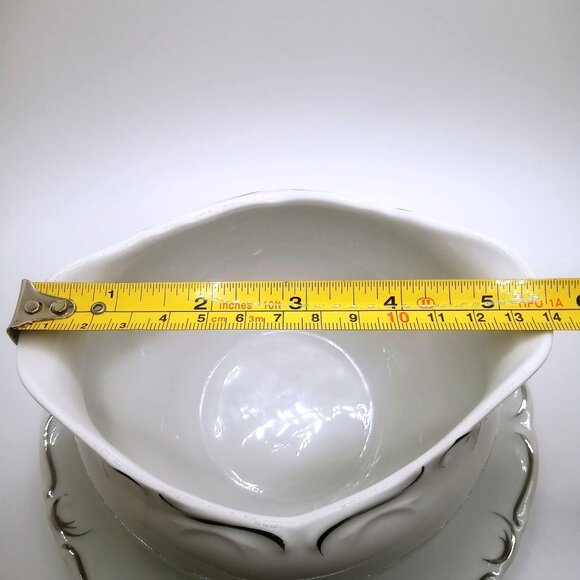 Simplicity Gravy Boat Attached Underplate White Fine China Serving Dish 7.5" - Picture 12 of 12